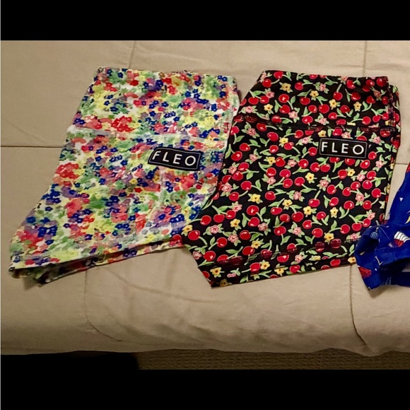 Fleo Active Shorts. They are used in good condition. - Picture 2 of 3